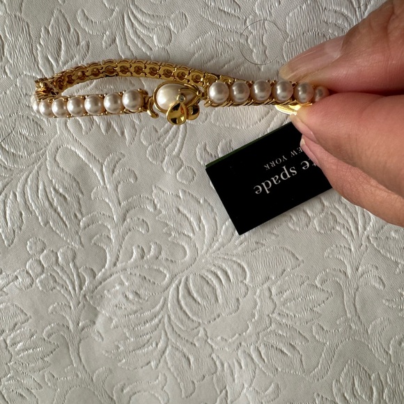 Kate Spade Winter Carnival Pearl Tennis Bracelet - Picture 6 of 6